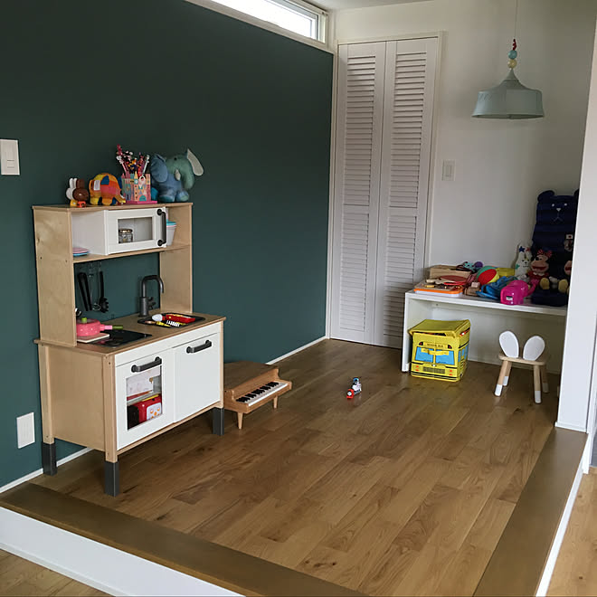 ルーバー扉 おままごとキッチン Ikea 小上がり リビングのインテリア実例 19 07 17 21 07 Roomclip ルームクリップ