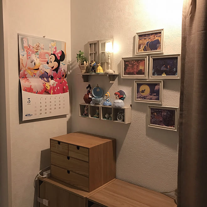 ディズニー好き ディズニー 間接照明 フォトフレーム 癒しセット などのインテリア実例 21 03 13 23 39 21 Roomclip ルームクリップ