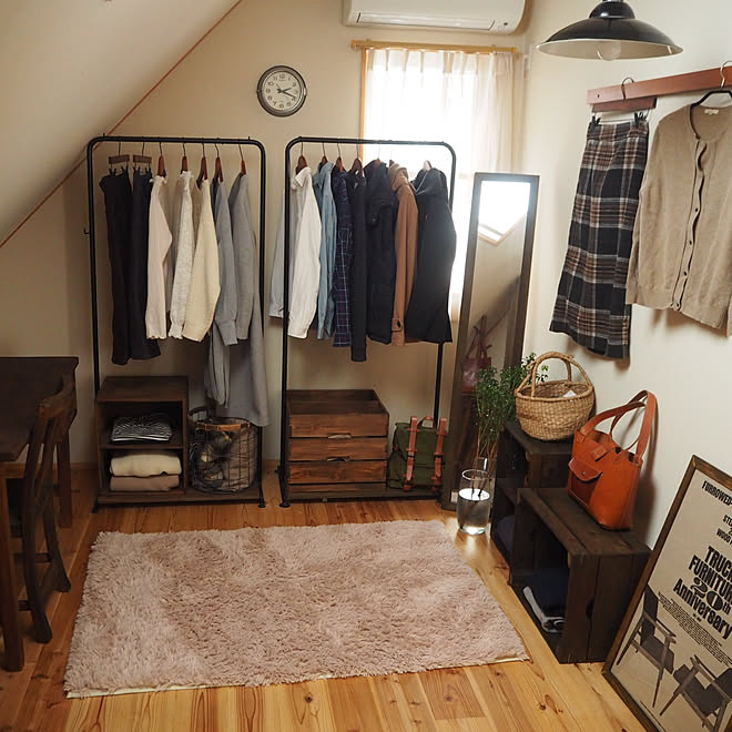 天井 勾配天井 三角屋根 クローゼット 洋服収納 などのインテリア実例 19 02 09 11 41 53 Roomclip ルームクリップ