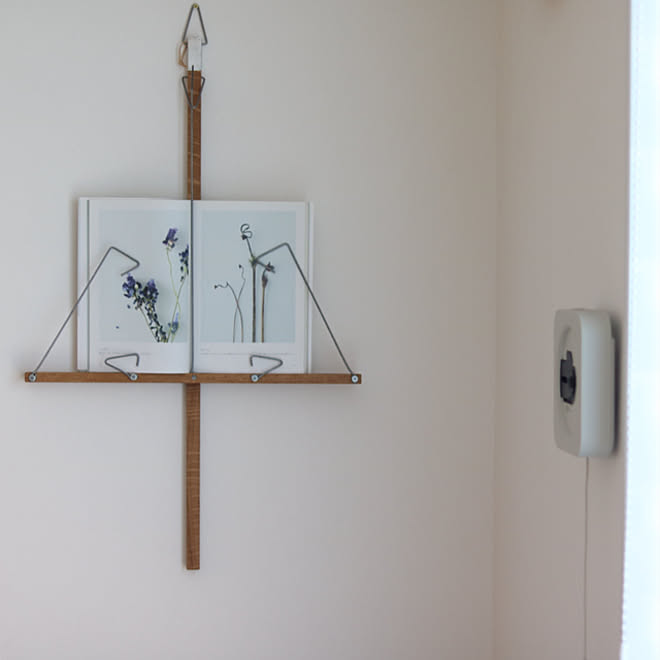 ドライフラワー図鑑 Bookonthewall Chikuni 無印良品 壁 天井のインテリア実例 21 04 06 08 23 31 Roomclip ルームクリップ