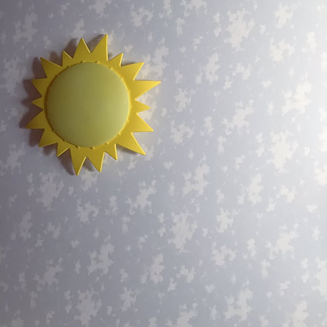 ベッド周り/雲の壁紙/太陽/IKEA 照明のインテリア実例 20150325 114408 ｜ RoomClip（ルームクリップ）