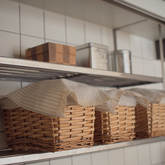 キッチン セリアの缶 ナチュラルキッチンのかご ナチュラルキッチンの雑貨 ナチュラルキッチン などのインテリア実例 19 01 06 17 32 56 Roomclip ルームクリップ