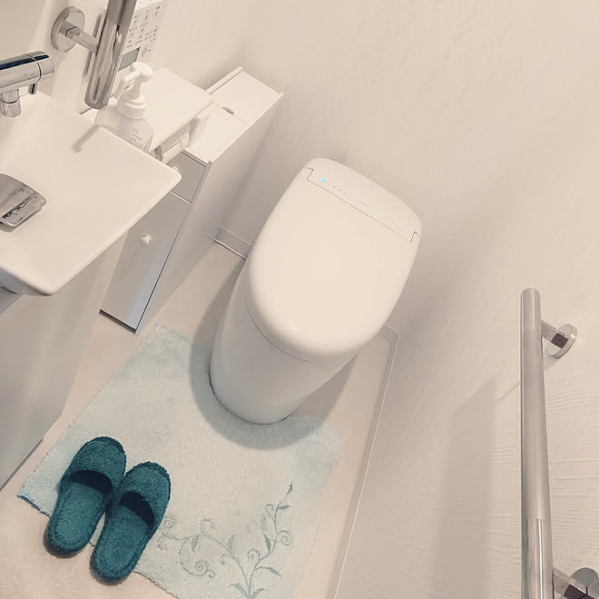 バス トイレ Toto Totoトイレ Totoネオレスト 幾何学模様壁紙 などのインテリア実例 21 09 05 17 04 14 Roomclip ルームクリップ バス トイレ Toto Totoトイレ Totoネオレスト 幾何学模様壁紙 などのインテリア実例 21 09 05 17 04 14 Roomclip ルームクリップ
