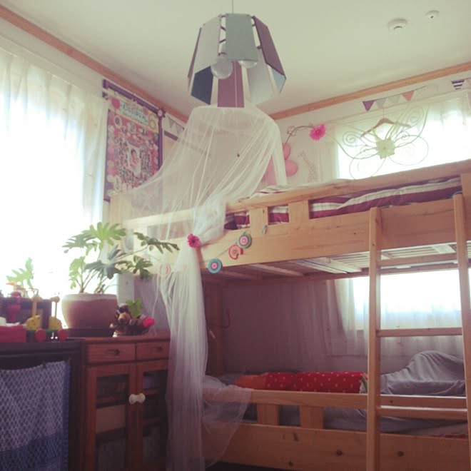 てんがい 天蓋 二段ベッドの上 ベッド周り 下に寝てるのは次女でなくパパのインテリア実例 15 05 13 13 19 44 Roomclip ルームクリップ