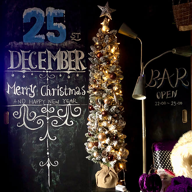 スタンドライト 黒板アート イマジンチョークボードペイント 黒板diy Diy リメイク などのインテリア実例 19 12 21 12 46 Roomclip ルームクリップ