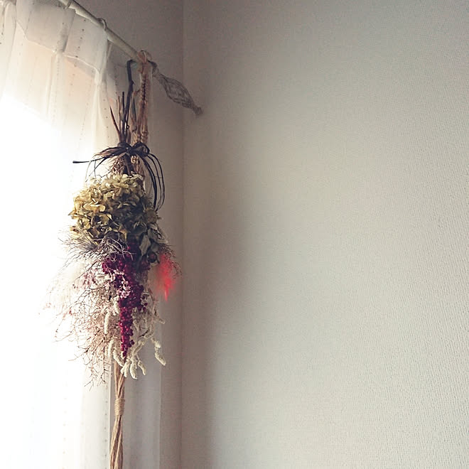 壁 天井 アナベルドライ スワッグ スワッグ手作り アイアンカーテンレール などのインテリア実例 08 29 17 07 03 Roomclip ルームクリップ