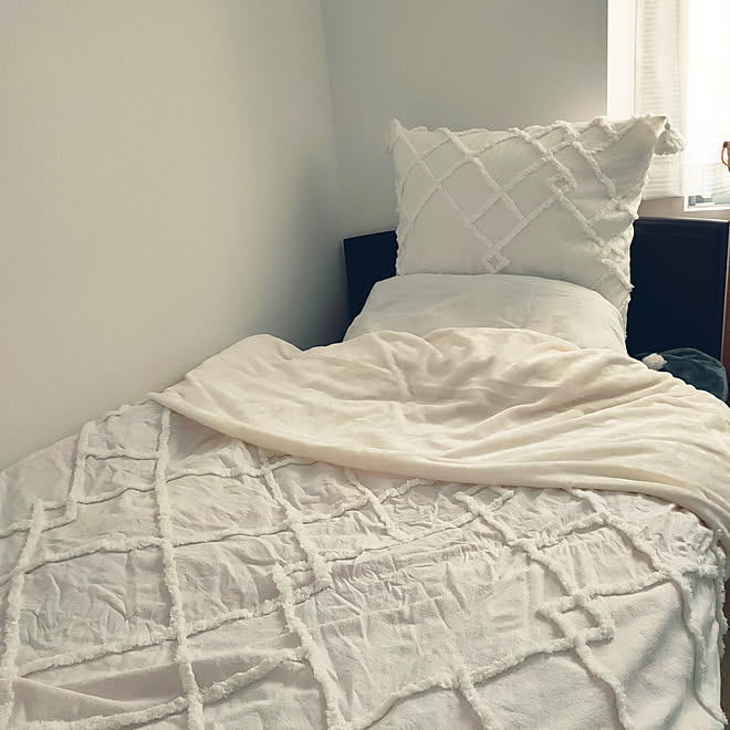 ベッド周り 布団カバー ニトリ 一人暮らしのインテリア実例 10 24 17 19 02 Roomclip ルームクリップ