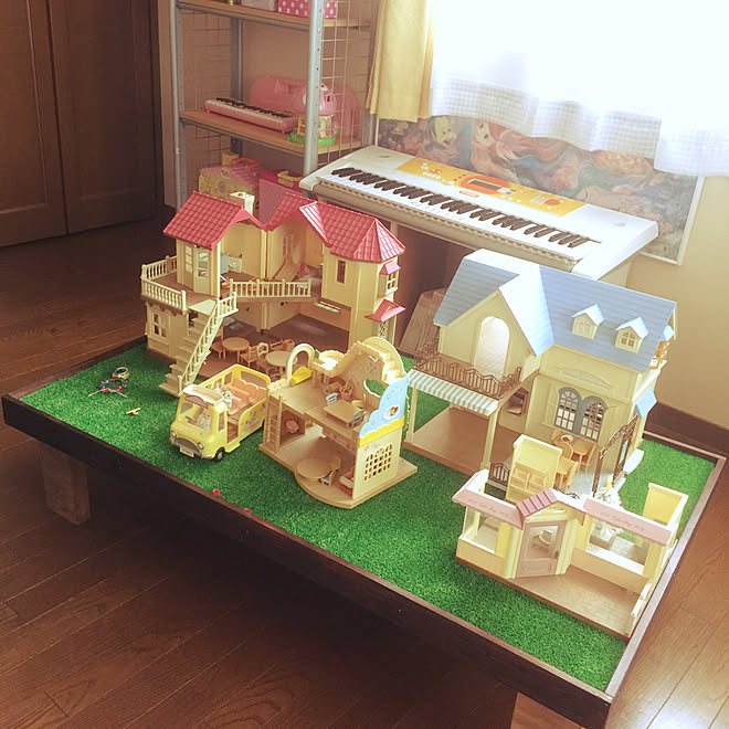 ベビーベッド再利用 プレイテーブル シルバニアファミリー 子ども部屋 19 7 などのインテリア実例 19 07 18 54 14 Roomclip ルームクリップ