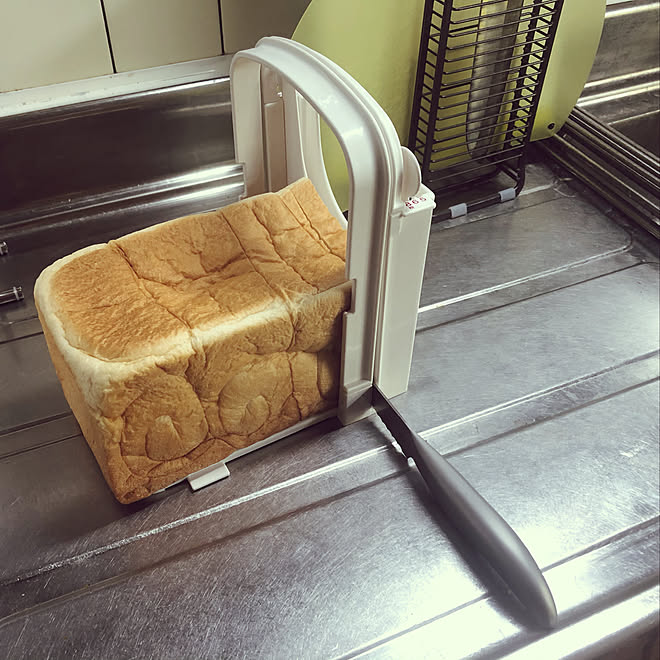 食パンカットガイド ヴェルダン包丁 朝食はいつもパン 日用品 キッチン などのインテリア実例 09 13 43 48 Roomclip ルームクリップ 食パンカットガイド ヴェルダン包丁 朝食はいつもパン 日用品 キッチン などのインテリア実例 09 13 43 48 Roomclip ルームクリップ