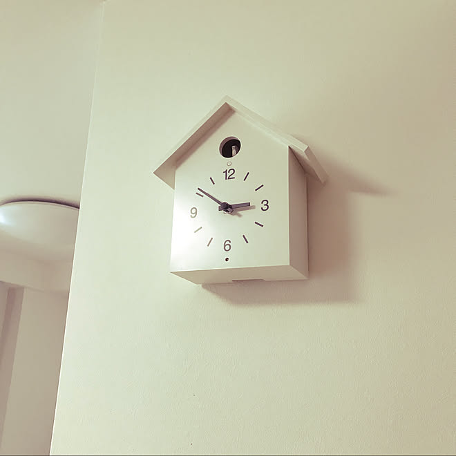 無印良品の鳩時計 シンプルな暮らし こどものいる暮らし きれいに暮らす 壁 天井のインテリア実例 22 01 25 14 52 07 Roomclip ルームクリップ