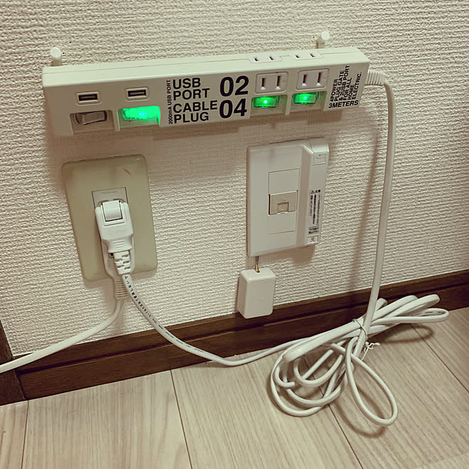 浮かせる収納 Usbコンセント ナチュラル 雑貨 リビングのインテリア実例 19 09 11 13 05 04 Roomclip ルームクリップ 浮かせる収納 Usbコンセント ナチュラル 雑貨 リビングのインテリア実例 19 09 11 13 05 04 Roomclip ルームクリップ