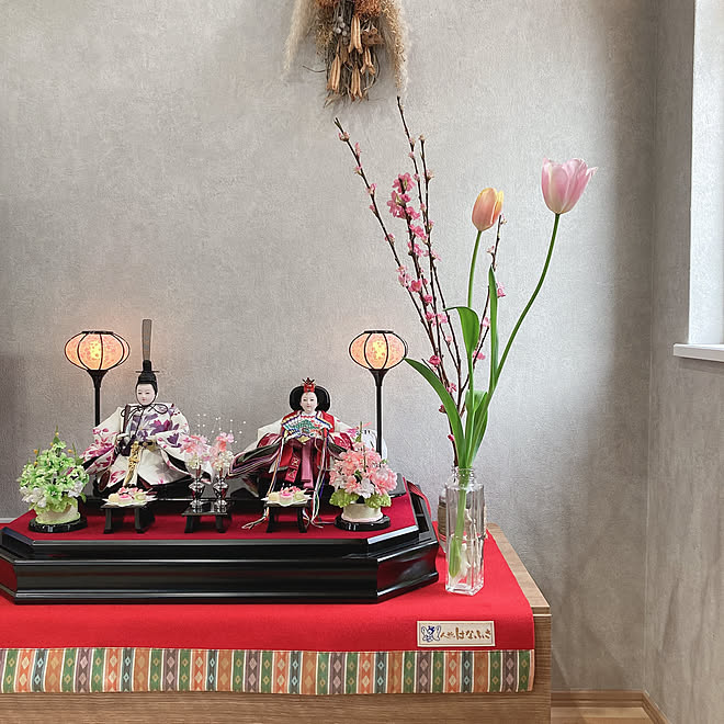 チューリップ 桃の花 親王飾り 雛人形 ひな祭り などのインテリア実例 21 03 02 17 32 05 Roomclip ルームクリップ