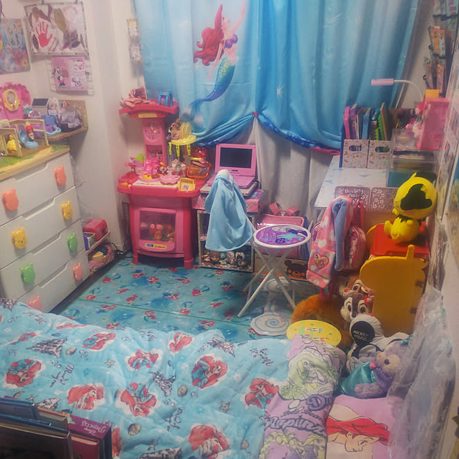 子供部屋 キッズスペース ぬいぐるみ アパート 賃貸 築30年 などのインテリア実例 01 25 19 55 34 Roomclip ルームクリップ