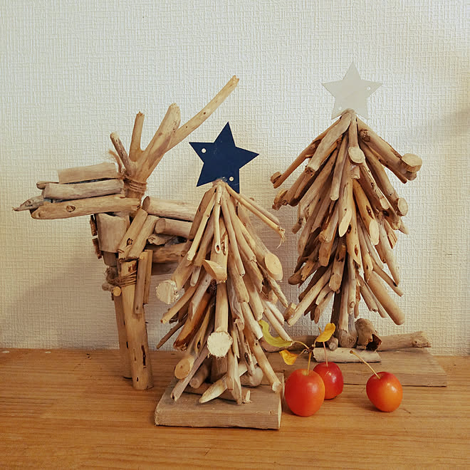 リビング クリスマス ハンドメイド 流木 手作り などのインテリア実例 19 12 08 16 37 53 Roomclip ルームクリップ リビング クリスマス ハンドメイド 流木 手作り などのインテリア実例 19 12 08 16 37 53 Roomclip ルームクリップ