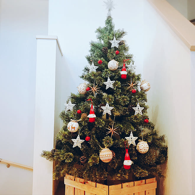 ベツレヘムの星 足元隠しはdiy セリア クリスマス 足元隠し などのインテリア実例 11 13 12 21 32 Roomclip ルームクリップ ベツレヘムの星 足元隠しはdiy セリア クリスマス 足元隠し などのインテリア実例 11 13 12 21 32 Roomclip ルームクリップ