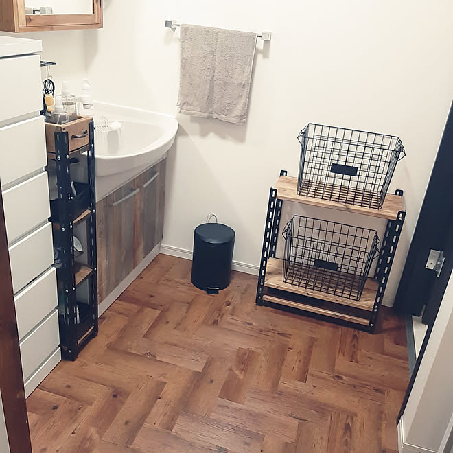 床 Diy フロアタイル Heribo Wood ヘリボウッド などのインテリア実例 21 01 14 11 17 02 Roomclip ルームクリップ