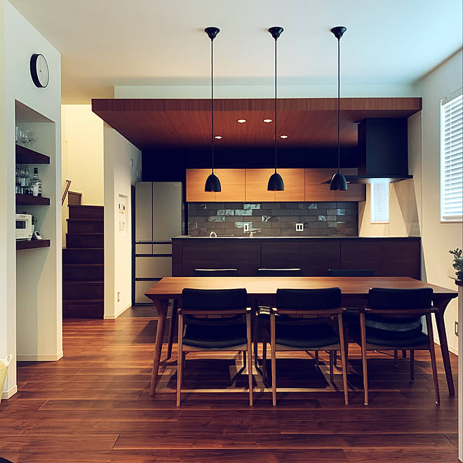 初投稿 照明 ホテルライク リクシルキッチン ダイニングテーブル チェア などのインテリア実例 01 27 07 11 56 Roomclip ルームクリップ