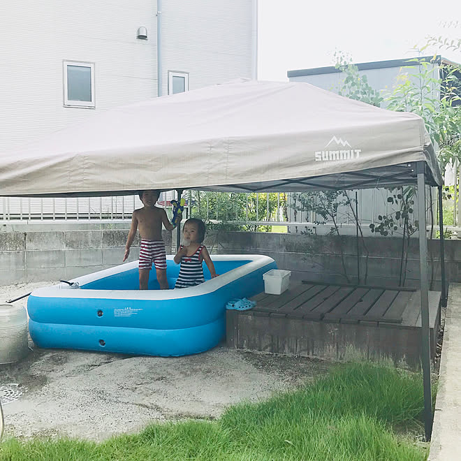 部屋全体 砂場キット 子供の遊び場 庭づくり迷走中 タープテント などのインテリア実例 18 08 16 00 07 Roomclip ルームクリップ