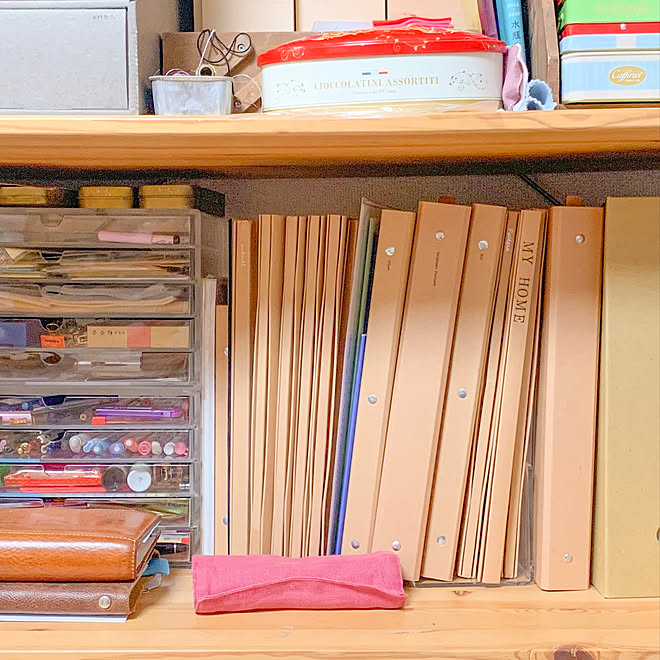 手帳 文房具収納 無印良品 パイン材 無印良品 棚 などのインテリア実例 19 10 31 21 25 51 Roomclip ルームクリップ 手帳 文房具収納 無印良品 パイン材 無印良品 棚 などのインテリア実例 19 10 31 21 25 51 Roomclip ルームクリップ