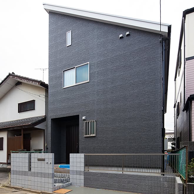 家 House Home 片流れ屋根 かっこいい家 などのインテリア実例 09 03 14 22 29 Roomclip ルームクリップ