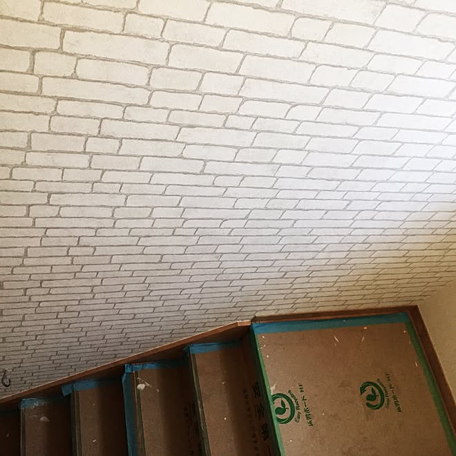 壁 天井 Ll19 レンガ風壁紙 階段 家造り などのインテリア実例 17 03 21 50 07 Roomclip ルームクリップ