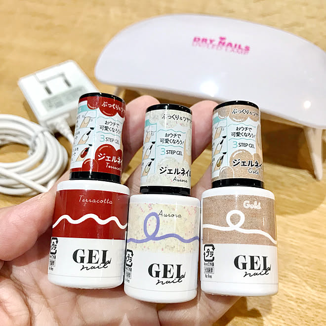 Daiso Ledライト ジェルネイル ダイソー新商品 ダイソー などのインテリア実例 22 03 18 19 27 Roomclip ルームクリップ