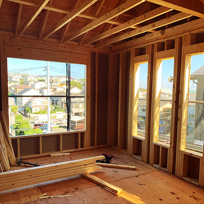 吹き抜け窓 ツーバイフォー工法 注文住宅 土地 片流れ屋根 などのインテリア実例 21 09 21 44 40 Roomclip ルームクリップ