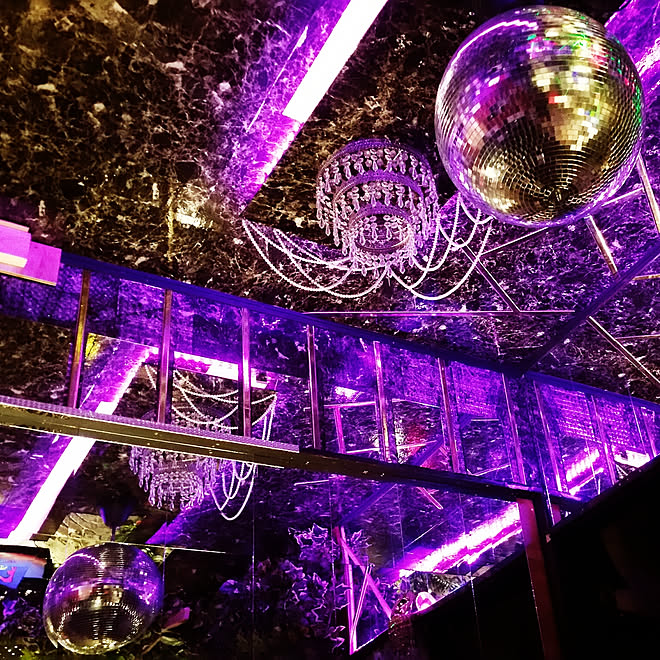 自作 ミラーボール 壁 天井 100均 Diy などのインテリア実例 18 03 09 00 40 03 Roomclip ルームクリップ