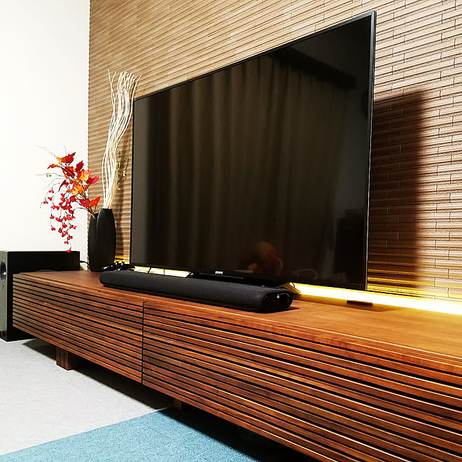 テレビボード Ledテープ リビング エコカラット Bravia などのインテリア実例 2018 02 14 22 32 20 Roomclip ルームクリップ
