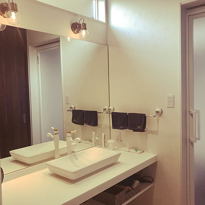 お気に入り 照明 洗面所 アンティーク調 ホテルライク などのインテリア実例 19 04 18 18 12 00 Roomclip ルームクリップ お気に入り 照明 洗面所 アンティーク調 ホテルライク などのインテリア実例 19 04 18 18 12 00 Roomclip ルームクリップ