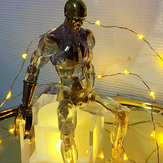 クリスタルボーイ ゴールド Salyu Ledキャンドルライト コンポリビリ などのインテリア実例 19 09 18 23 07 02 Roomclip ルームクリップ
