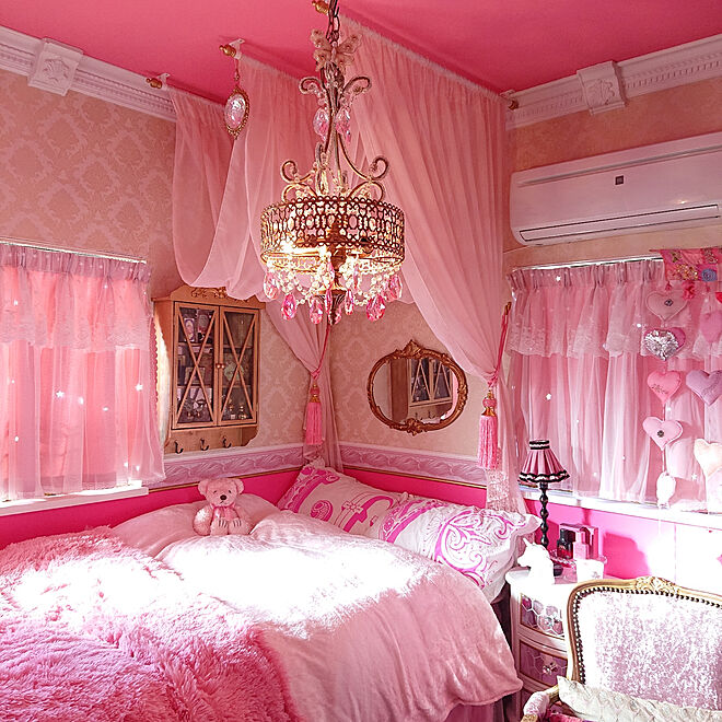 部屋全体 ワントーン 寝室 ピンク 模様替え などのインテリア実例 19 12 27 14 59 05 Roomclip ルームクリップ