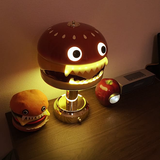 リビング Soundlink Mini ハンバーガー ぬいぐるみ Medicomtoy などのインテリア実例 15 09 02 21 07 52 Roomclip ルームクリップ