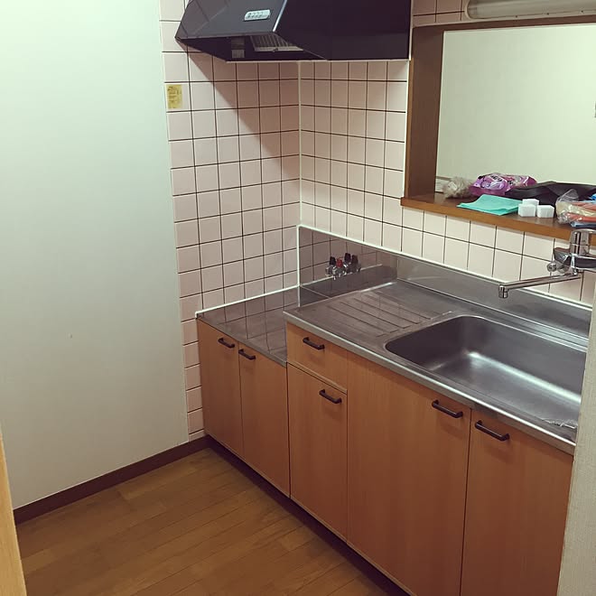 キッチン タイルが ピンク タイルキッチン カウンターキッチン 築年 などのインテリア実例 16 03 18 14 17 39 Roomclip ルームクリップ