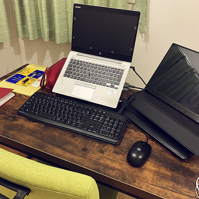 Elecom キーボード Pcスタンド Pcデスク 整理収納アドバイザー などのインテリア実例 07 14 21 31 Roomclip ルームクリップ