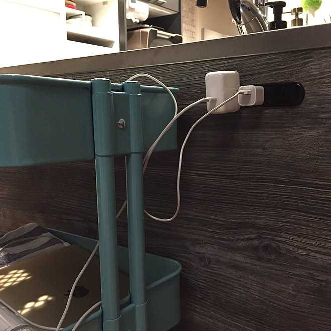 キッチン コンセント アイランドキッチン Toyokitchen Bay Feelwood などのインテリア実例 17 11 25 23 34 45 Roomclip ルームクリップ