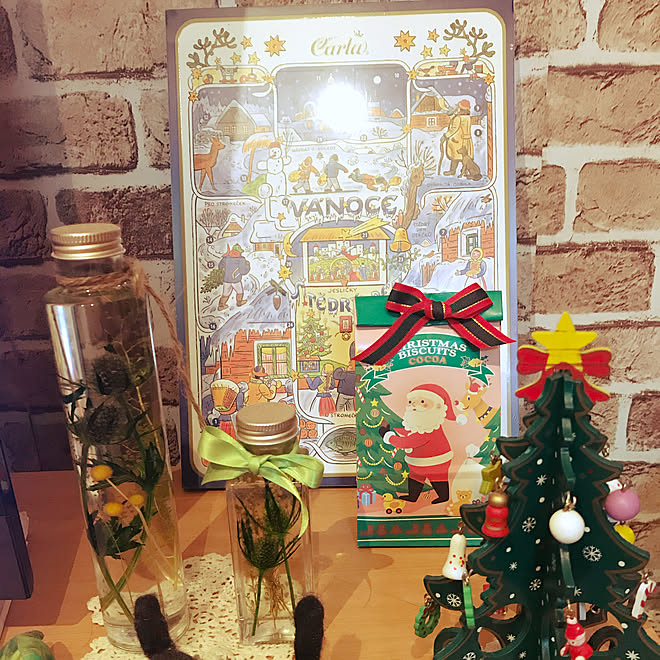 リビング ハンドメイド クリスマスツリー ハーバリウム クリスマスチョコカレンダー などのインテリア実例 18 11 27 21 57 18 Roomclip ルームクリップ
