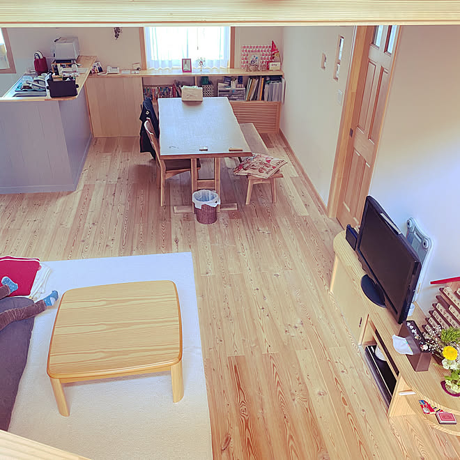 万年カレンダー 手作り 全体図 こどもと暮らす 男の子3兄弟 部屋全体のインテリア実例 04 27 12 22 06 Roomclip ルームクリップ