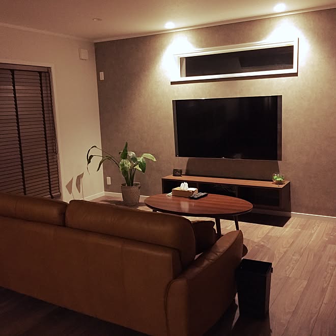 リビング ダウンライト Tvボード フロートタイプ テレビ壁掛け などのインテリア実例 17 04 09 35 24 Roomclip ルームクリップ