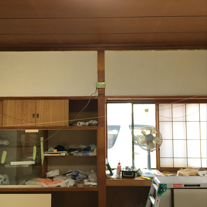 パテ埋めした後に漆喰 Diy 築40年 砂壁リフォーム 砂壁 などのインテリア実例 19 12 01 18 43 32 Roomclip ルームクリップ