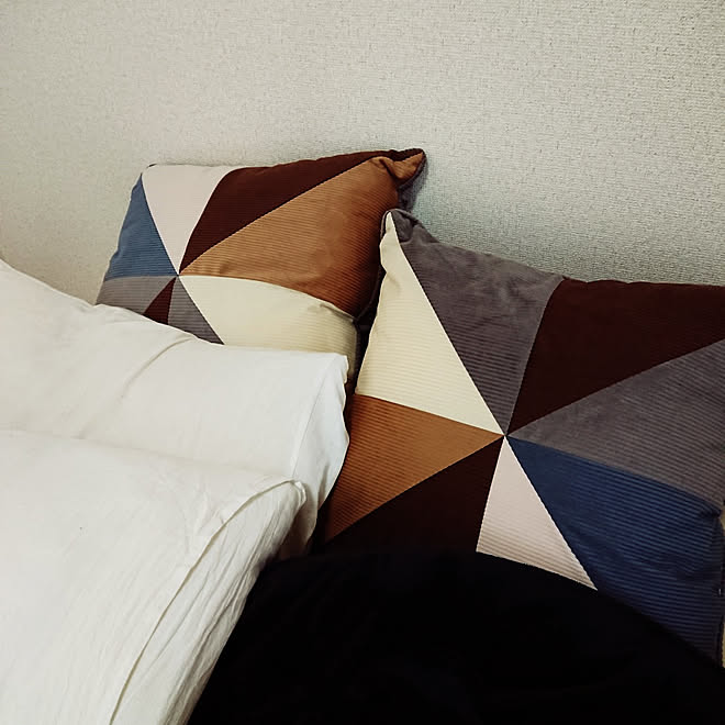 ベッド周り 子育て中 賃貸 狭い家 家族で暮らす などのインテリア実例 22 02 26 17 08 39 Roomclip ルームクリップ