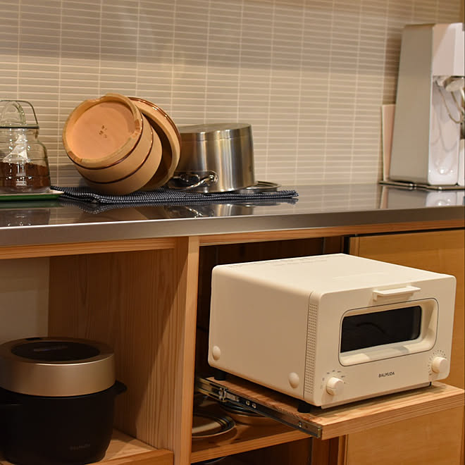 棚 カップボードdiy スライド棚 カップボード収納 トースター収納 などのインテリア実例 19 02 10 44 11 Roomclip ルームクリップ 棚 カップボードdiy スライド棚 カップボード収納 トースター収納 などのインテリア実例 19 02 10 44 11 Roomclip ルームクリップ