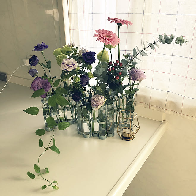 ツェツェ ４月の花器 花のある暮らし キッチンのインテリア実例 11 17 07 32 02 Roomclip ルームクリップ