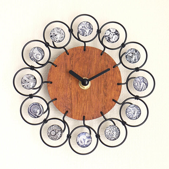 リビング 手作り アンティーク フラワーベース ハンドメイド などのインテリア実例 21 01 02 15 23 31 Roomclip ルームクリップ