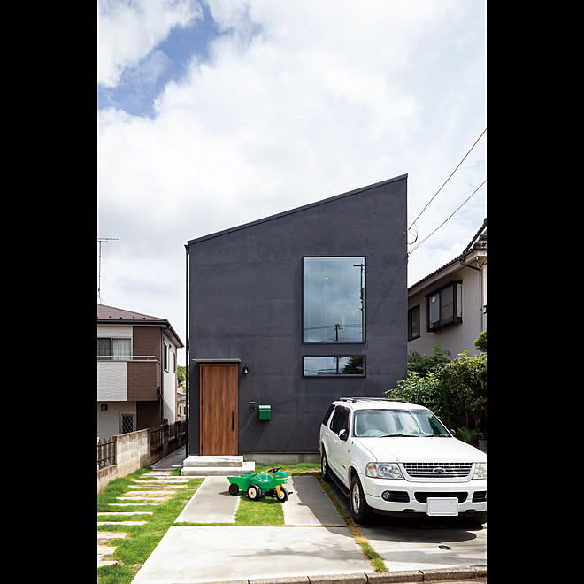 House Home かっこいいい家 片流れ屋根 2階リビングの家 などのインテリア実例 07 07 14 48 47 Roomclip ルームクリップ