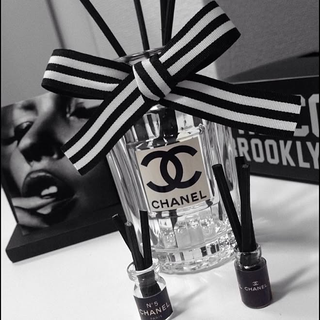 50 素晴らしいおしゃれ Chanel 画像 モノクロ 最高の壁紙hd 50 素晴らしいおしゃれ Chanel 画像 モノクロ 最高の壁紙hd
