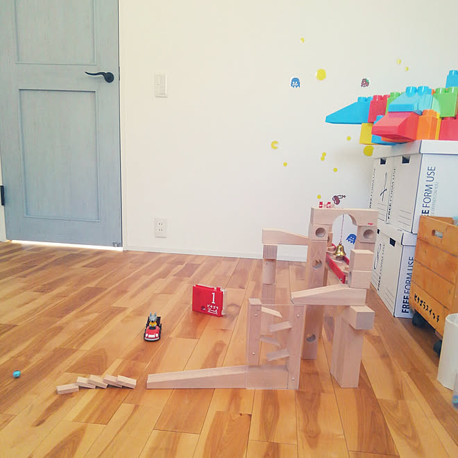 部屋全体 木のおもちゃ クーゲルバーン ピタゴラスイッチ ブロック収納 などのインテリア実例 18 03 02 15 41 12 Roomclip ルームクリップ