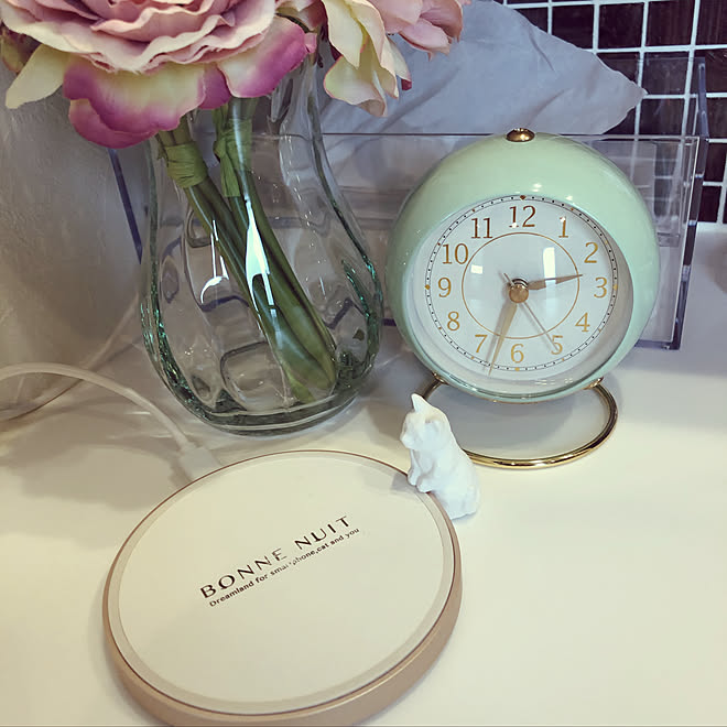 卓上時計 ワイヤレス充電器 Francfranc 机のインテリア実例 09 11 10 30 01 Roomclip ルームクリップ