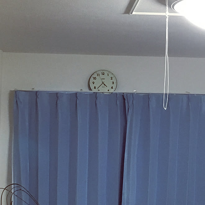 部屋全体 アナログ時計 カーテンレールの上 カーテンレール スリコ などのインテリア実例 18 04 19 18 59 40 Roomclip ルームクリップ