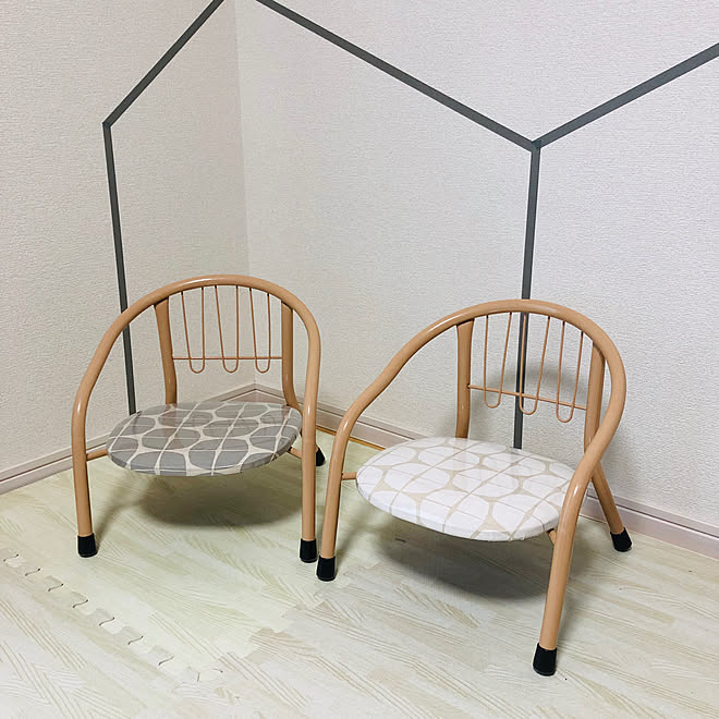 北欧 子供いす 豆いす 北欧ナチュラル 建売 などのインテリア実例 19 12 10 15 55 27 Roomclip ルームクリップ